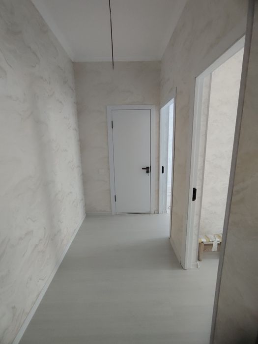 Kvartira sotiladi srochna