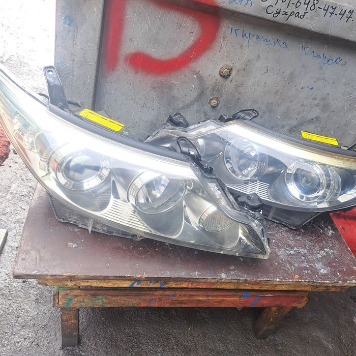 Фары ес 300. Естима. А 33.