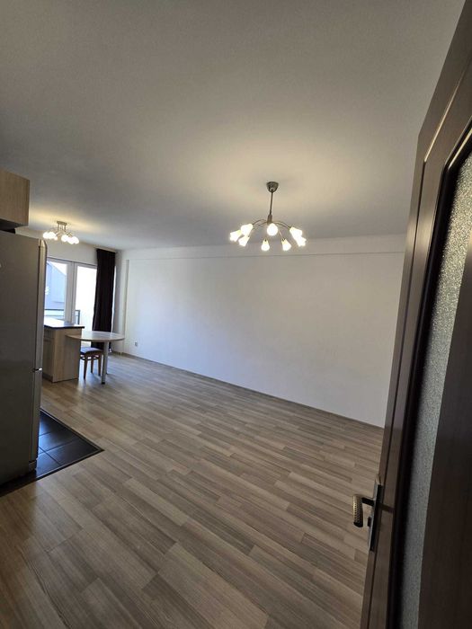 Apartament 3 camere spre închiriere – Baciu