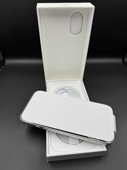 Hope Amanet P5-iPhone 16 White, 128 GB,  Nou /Desigilat proba !