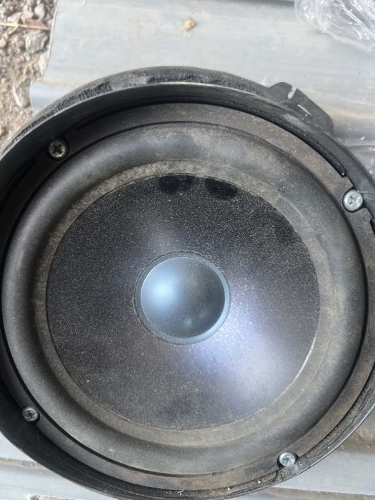 Динамики Harman Kardon w211