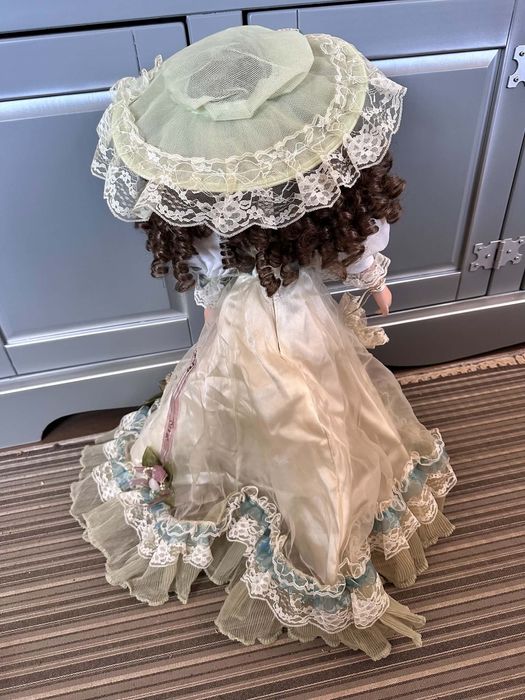 Papusa din portelan-Alberon Dolls