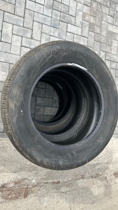 Продам комплект шин R18