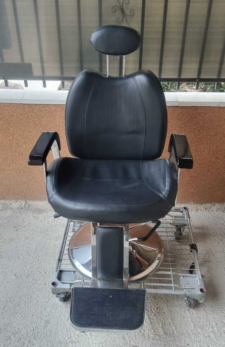 Vând scaun frizerie