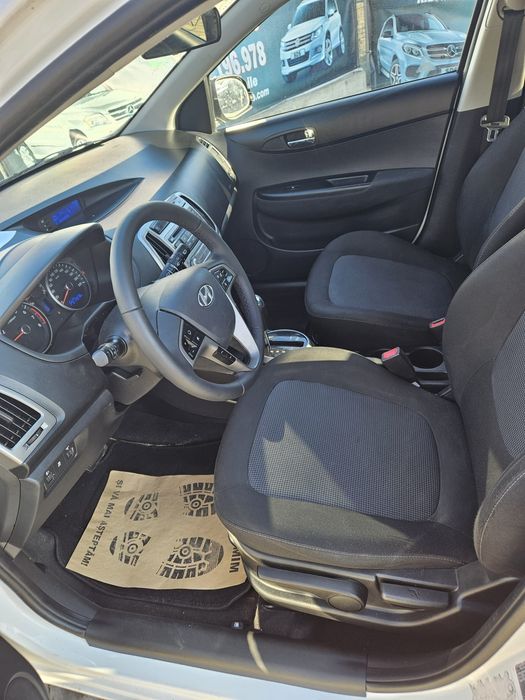 Hyundai I20 1.4 benzina automat!