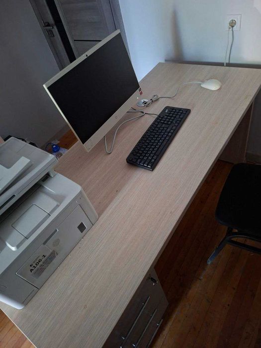 Ofisniy mebellar yangi va qulay narxlarda sotib oling