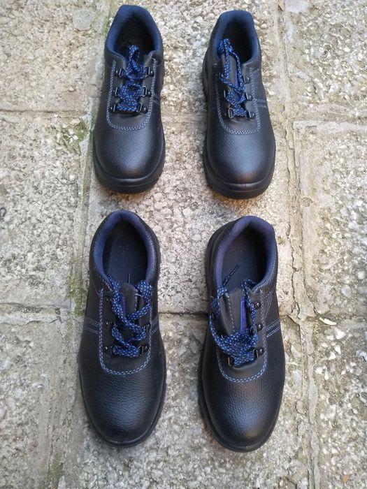 Защитни обувки-нови