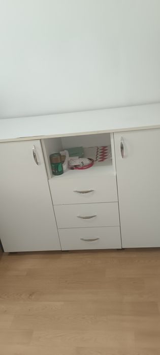 Продаю комод б/у белый