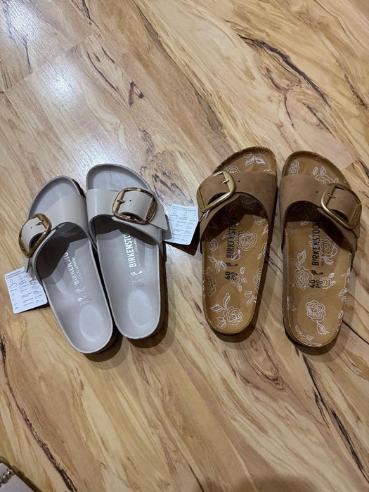 Șlapi Arizona Brikenstock mai multe mărimi și modele 
Birkenstock
Șlapi Arizona