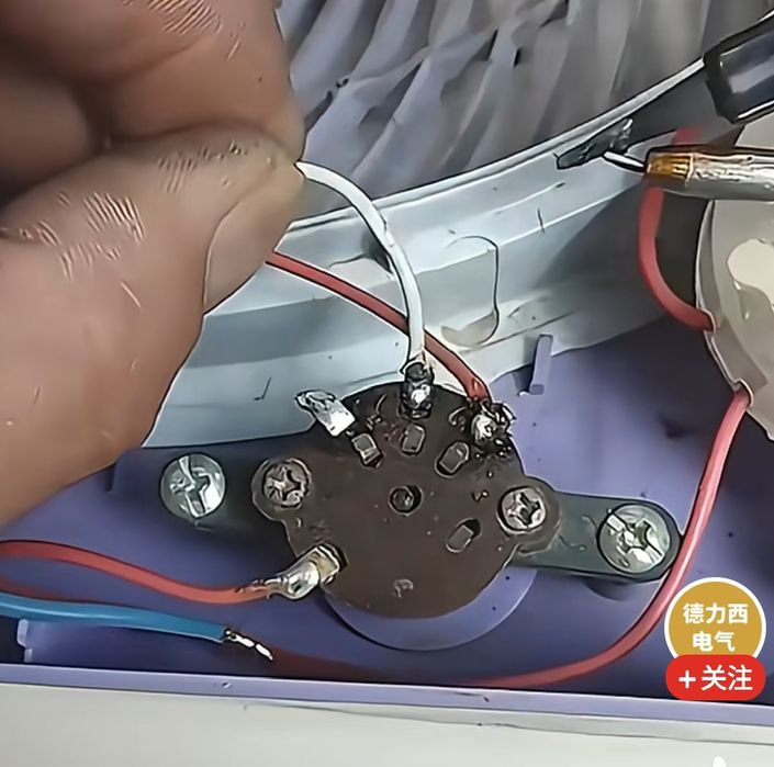 Паяльник электрический