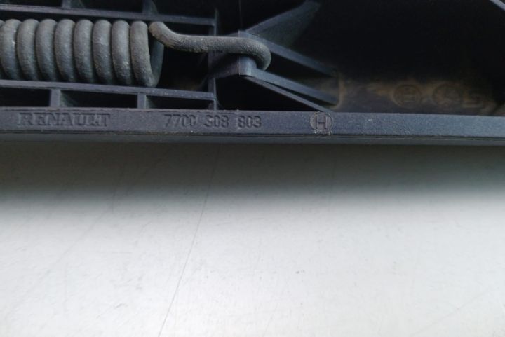 Brat stergator haion 7700308803 Opel Vivaro A (facelift) seria