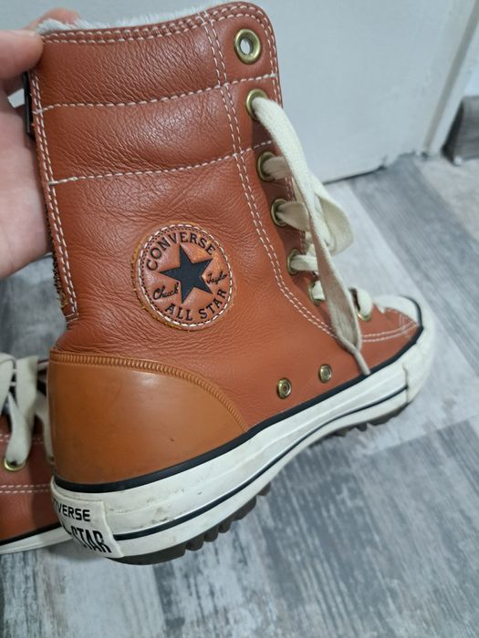 Converse hi-rise boot
