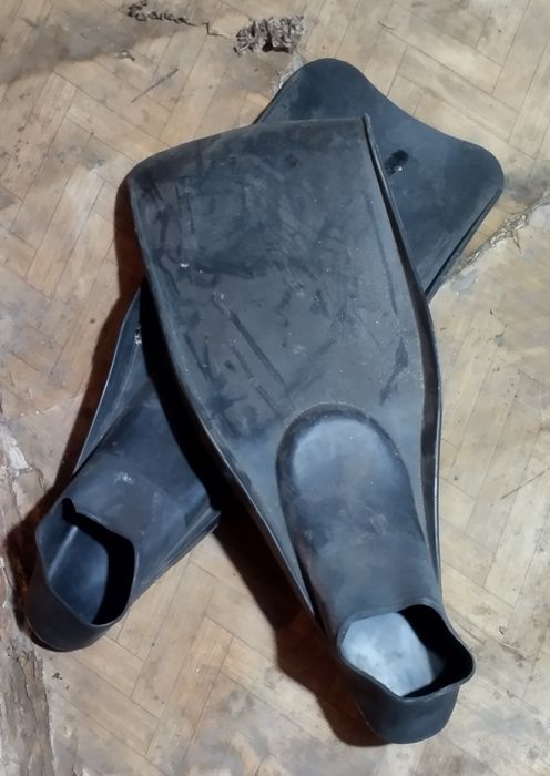 Ласты резиновые .