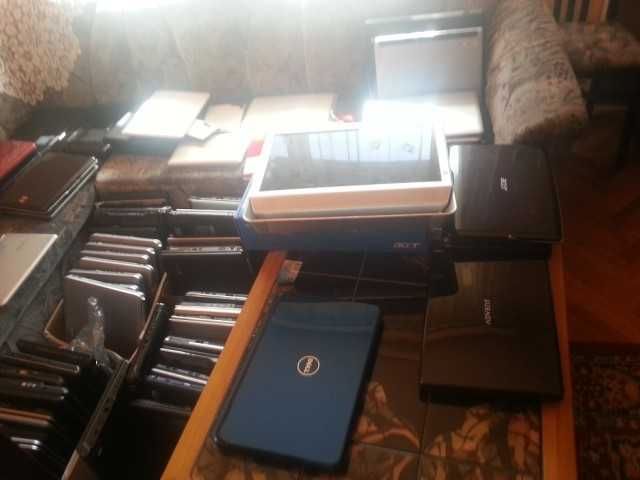 vand lot 30 laptopuri ddr 3 si ddr 4