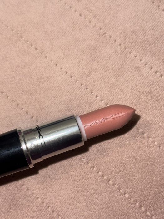 MAC Cosmetics Lustreglass Sheer-Shine Lipstick