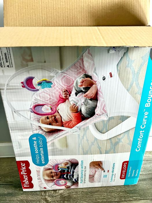 Вибриращ бебешки шезлонг Fisher price