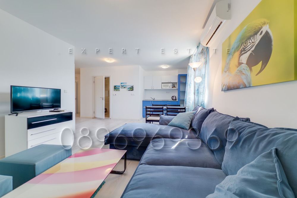 Продава се Двустаен апартамент в Балчик - 56 кв.м за 982 €/кв.м - Снимка #1