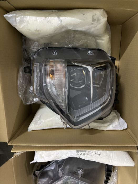 Hyundai santa fe 4 ,фарове, фар