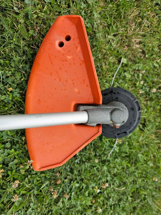 Моторна Коса HUSQVARNA 132.RJ. Перфектна..