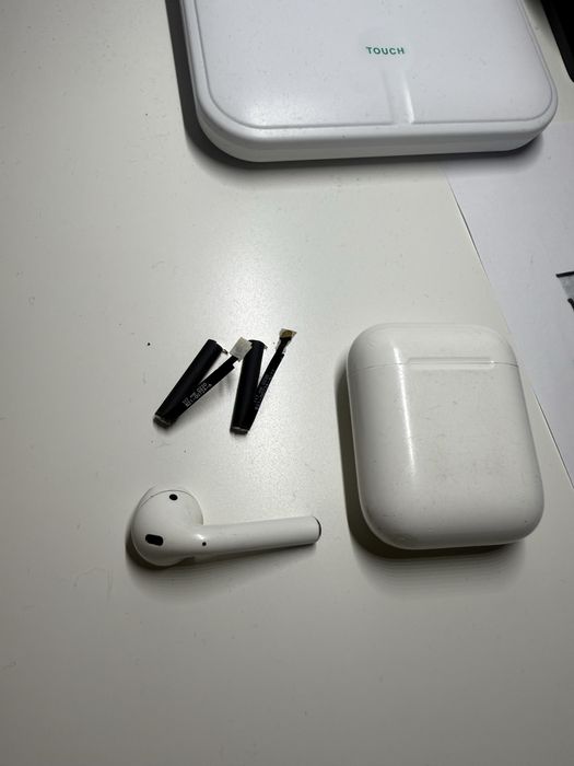 Doua baterii de casti Apple Airpods iphone acumulator baterie apple