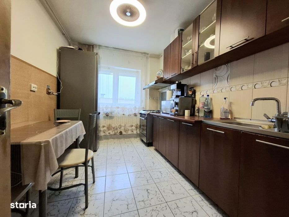 4 CAMERE | Teiul Doamnei | 80MP | Parcare | Centrala Bloc