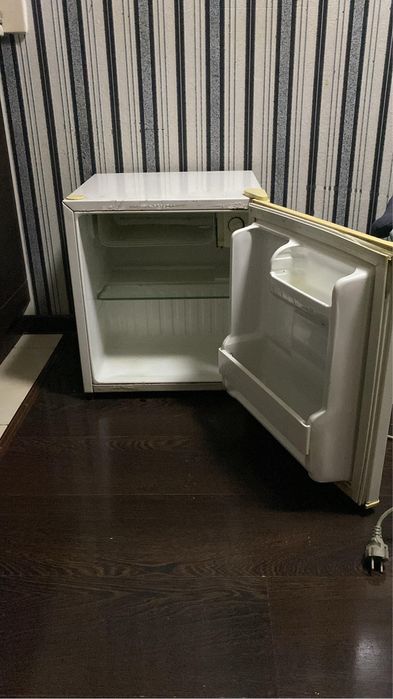 Холодилник мини