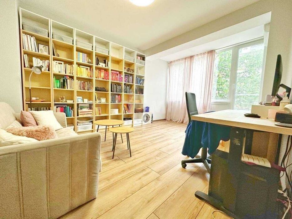 Продава се Тристаен апартамент в Пловдив, Кършияка - 104 кв.м за 1730 €/кв.м - Снимка #2