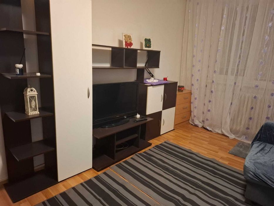 Favorit, particular inchiriez garsonieră