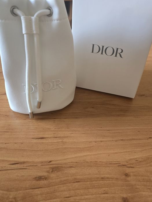 Dior оригинални несесери