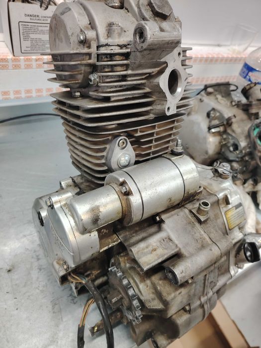 Vând kawasaki 250cc 4t