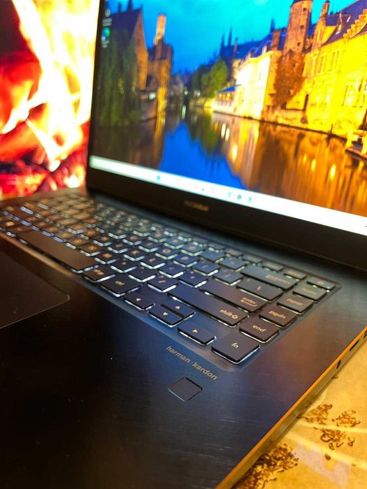 ULTRA Laptop Asus Gaming/Workstation Intel i7 16Gb RAM Nvidia GTX 1050