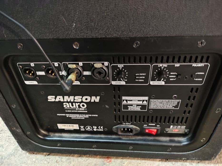 Subwoofer activ Samson auro d1200