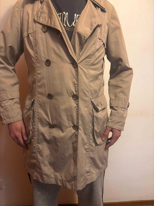 Trench-pardesiu-haina elegant