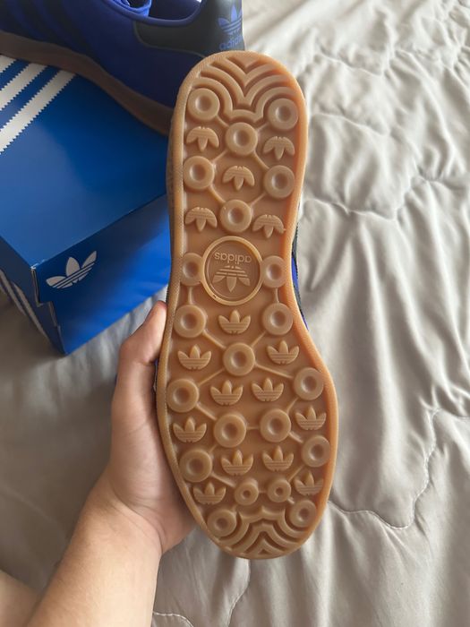 Adidas gazelle обувки
