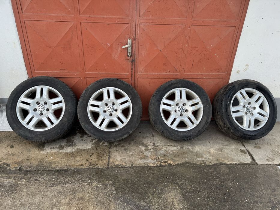 255/55 R 18  255/60 R18  3set Touareg 7L