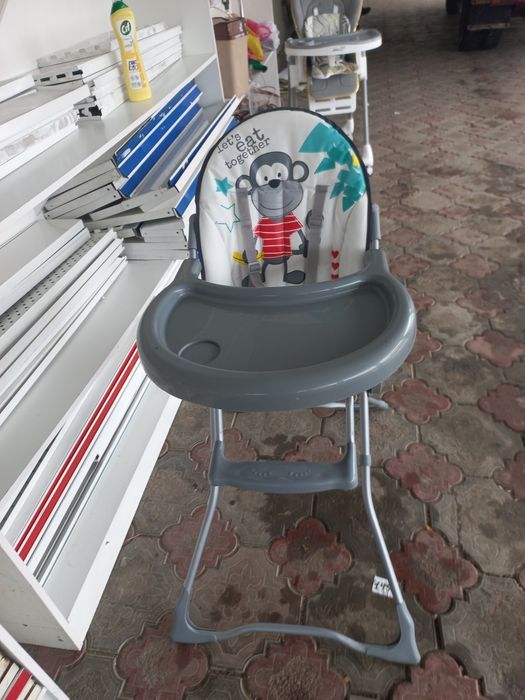 Стульчик для кормления