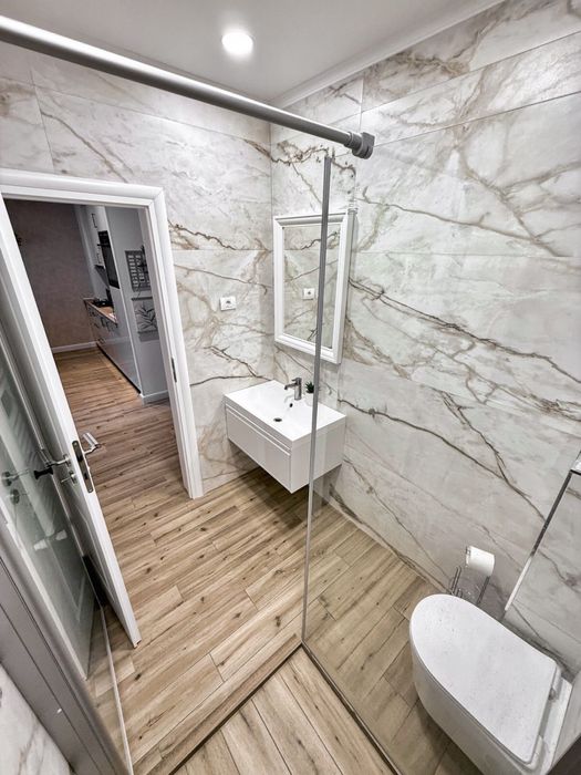 For rent, apartament 2 camere Mamaia Nord, prima linie,vedere la mare
