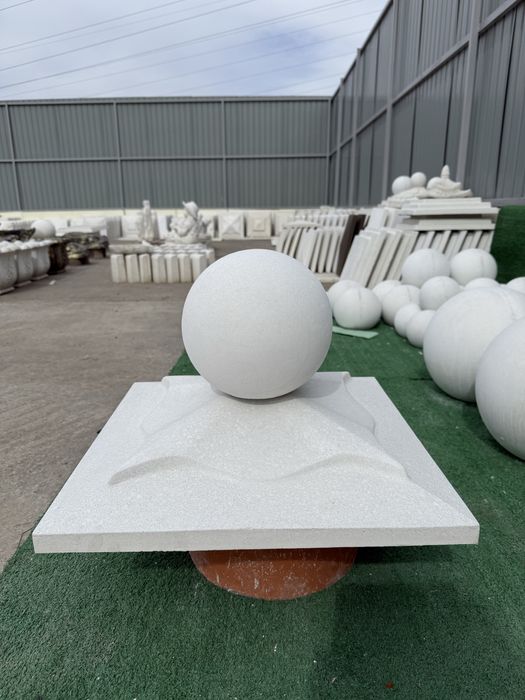 Vand coame si capace de gard avem orice dimensiune si model va doriti