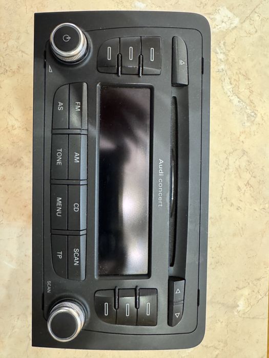 Мултимеди/Радио Audi concert Audi A3 8p с Ключ