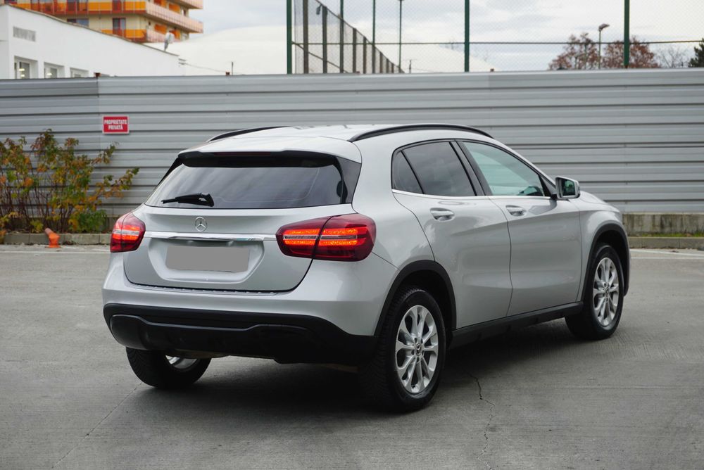 Mercedes GLA 4x4 2017 Camera*Navi*LED*Piele 4MATIC Garantie RATE