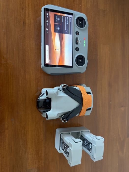 DJI mini 3 PRO + Smart RC cu display