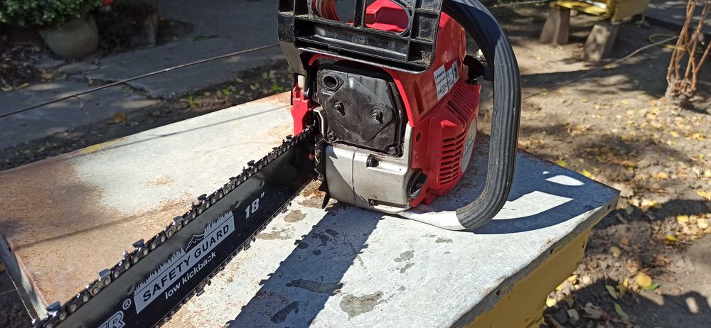 моторен трион RAIDER GCS 08-цена 100 лв