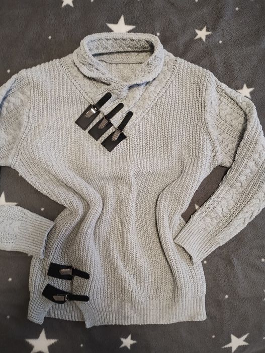 Pulovăr frumos dama M