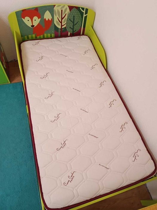 Детско обзавеждане - легло + матрак, маса и шкаф за играчки, U-grow