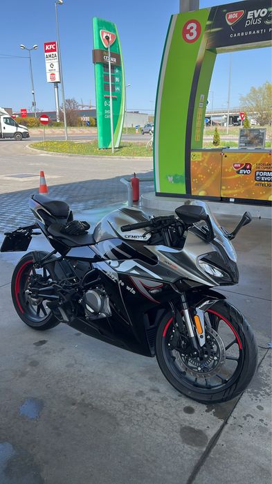 CFMOTO 300Ar A2