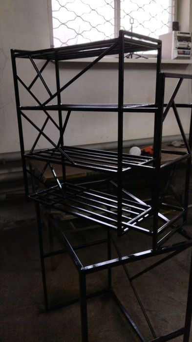 Стильная обувница