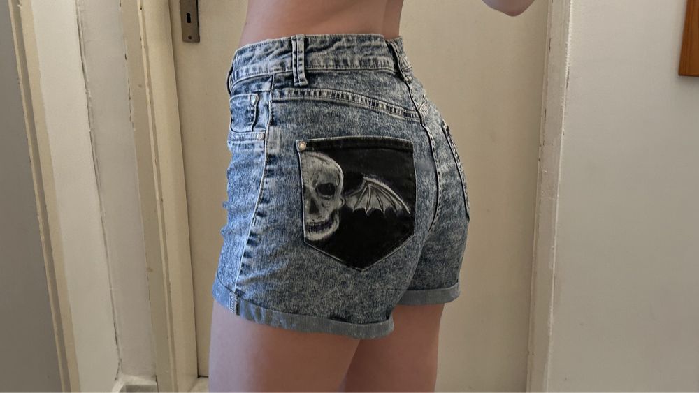 Различни къси гащи