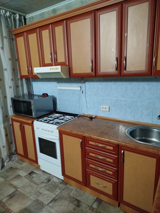 Продам 2ком ленинградку  в районе Океана