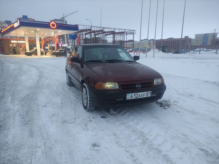 Опель астра автомат варианты есть