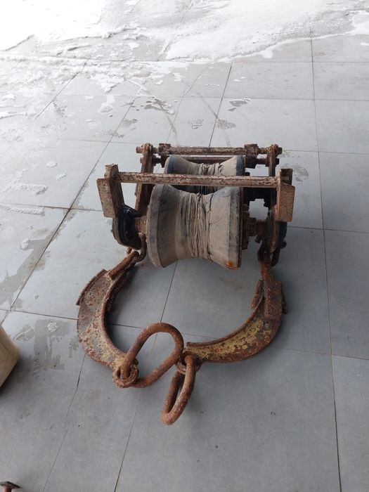 Продам каток резиновый